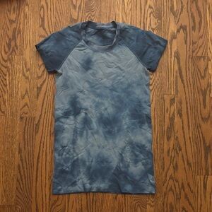 Lululemon swiftly tech